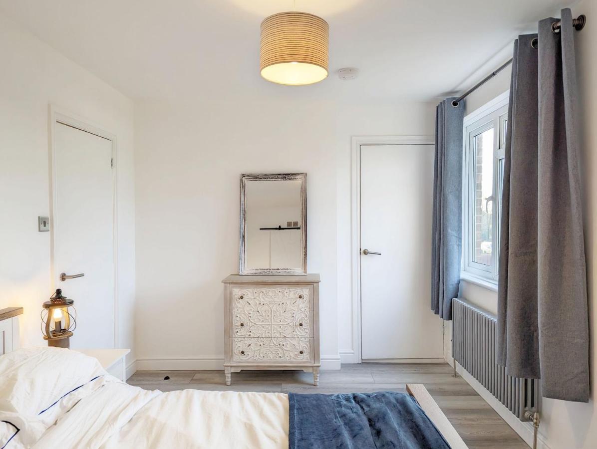 Malthouse Cottage Уэст-Уиттеринг Экстерьер фото