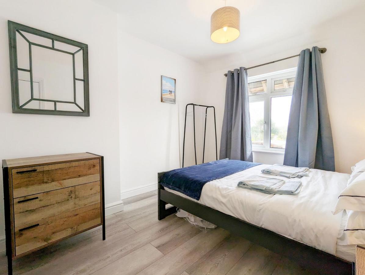 Malthouse Cottage Уэст-Уиттеринг Экстерьер фото